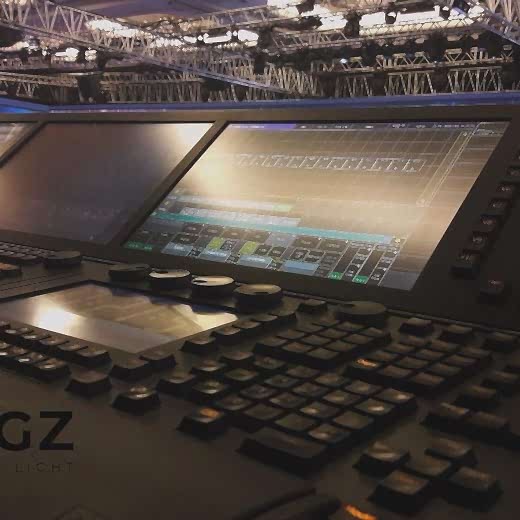 Profesyonel DJ ve Ses & Işık Kiralama Hizmetleri | Ogzsound