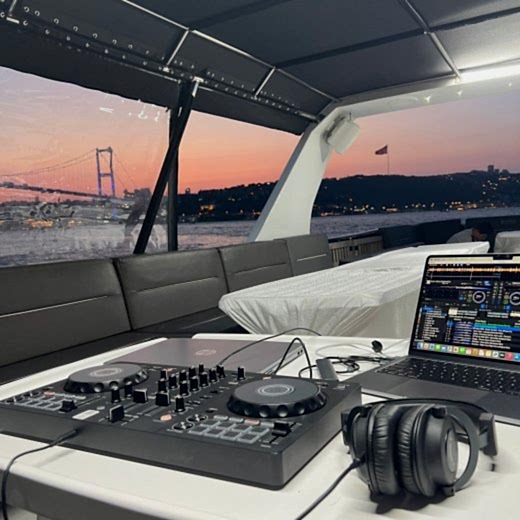 Profesyonel DJ ve Ses & Işık Kiralama Hizmetleri | Ogzsound