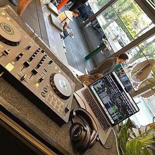 Profesyonel DJ ve Ses & Işık Kiralama Hizmetleri | Ogzsound