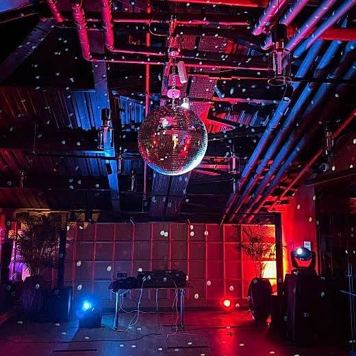 Profesyonel DJ ve Ses & Işık Kiralama Hizmetleri | Ogzsound